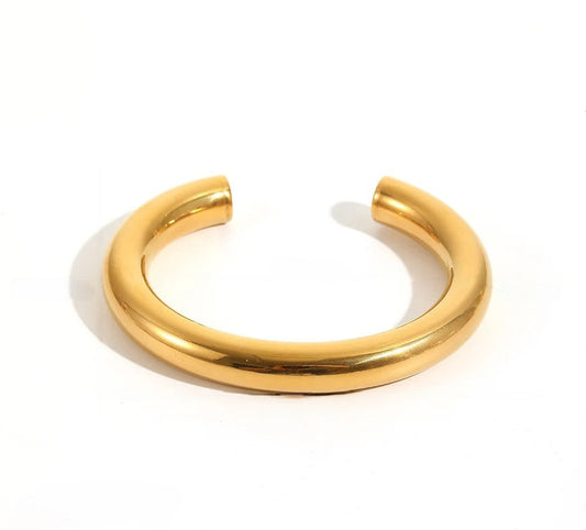 CHUNKY BANGLE